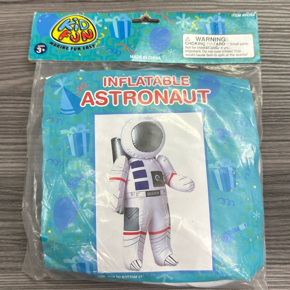 Kid Fun Making Fun Easy Inflatable Astronaut new